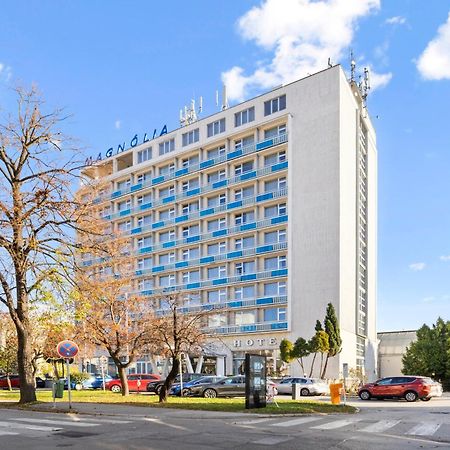 Apartment Puma V Centre Piestan Πιεστάνυ Εξωτερικό φωτογραφία