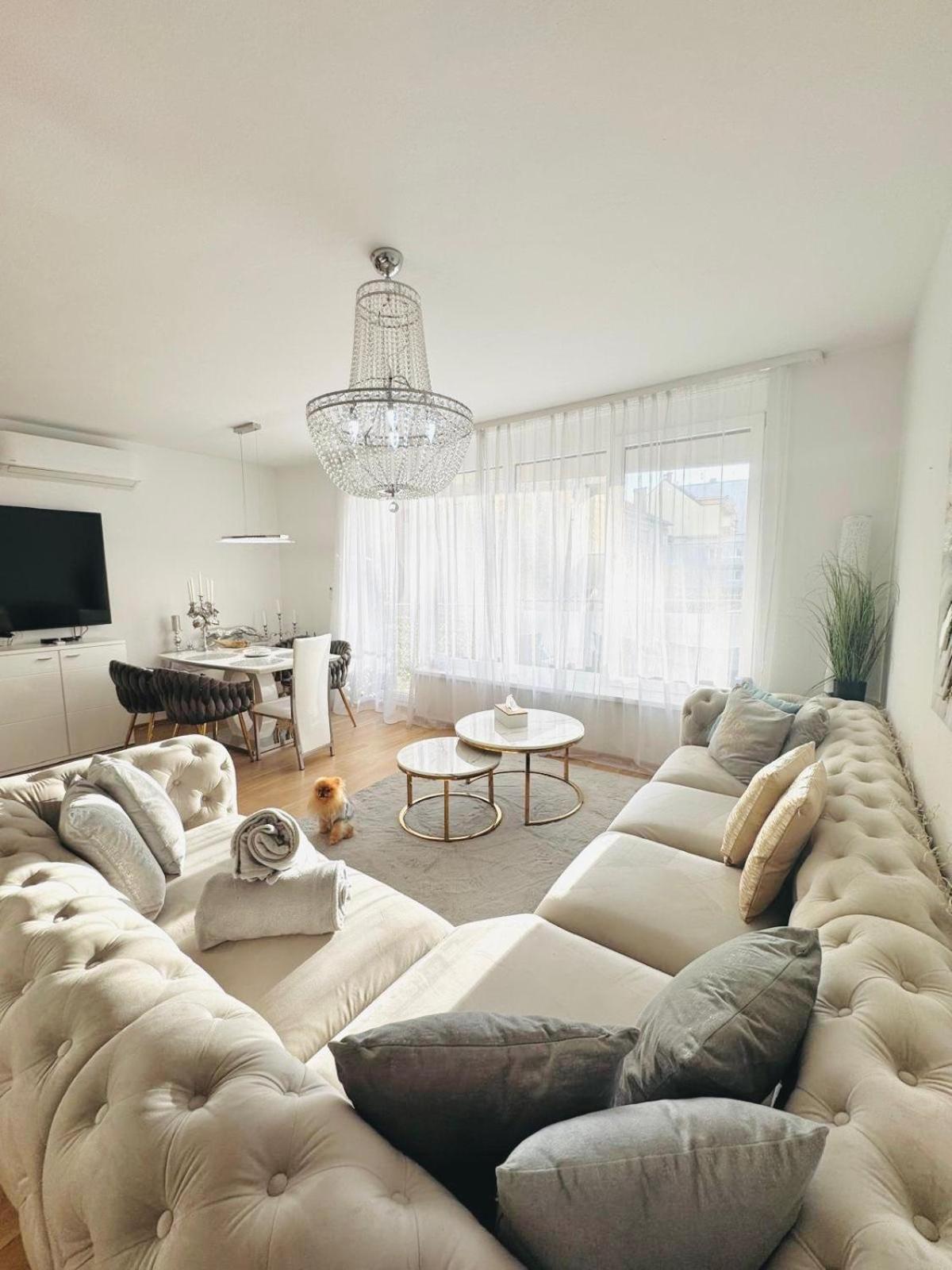 Apartment Puma V Centre Piestan Πιεστάνυ Εξωτερικό φωτογραφία